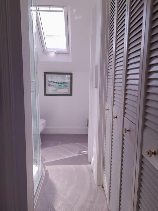Paris Rooftop Studio At The Residence, Bantry Εξωτερικό φωτογραφία